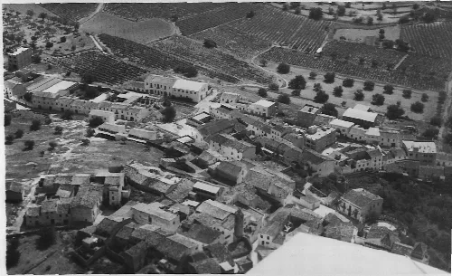 Bird's-eye view of La Nou de Gaià, in Tarragona (Catalunya), at 60s.
