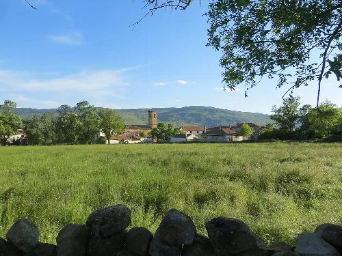 Vista de Valdeavellano de Tera desde las afueras del pueblo.