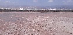 Salinas rosáceas en Roquetas de Mar, Almería.
