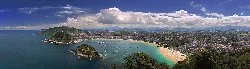 Aerial view of San Sebastián's beach and city from Igeldo.