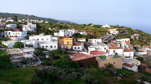 Panoramic view of white houses and roads in El Pinar, El Hierro.