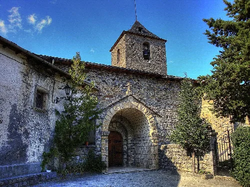 Hubicada en un petitissim poble anomenat chia a la provincia de Huesca