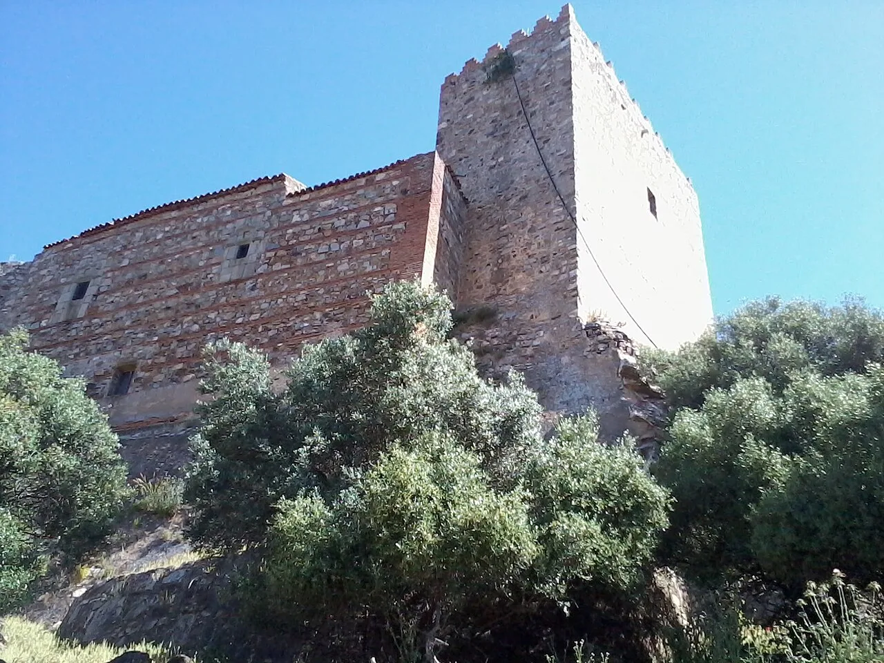 Castillo de Madroñiz