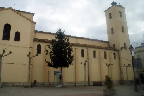 Church of Saint Thomas with tower and facade in Vallelado.