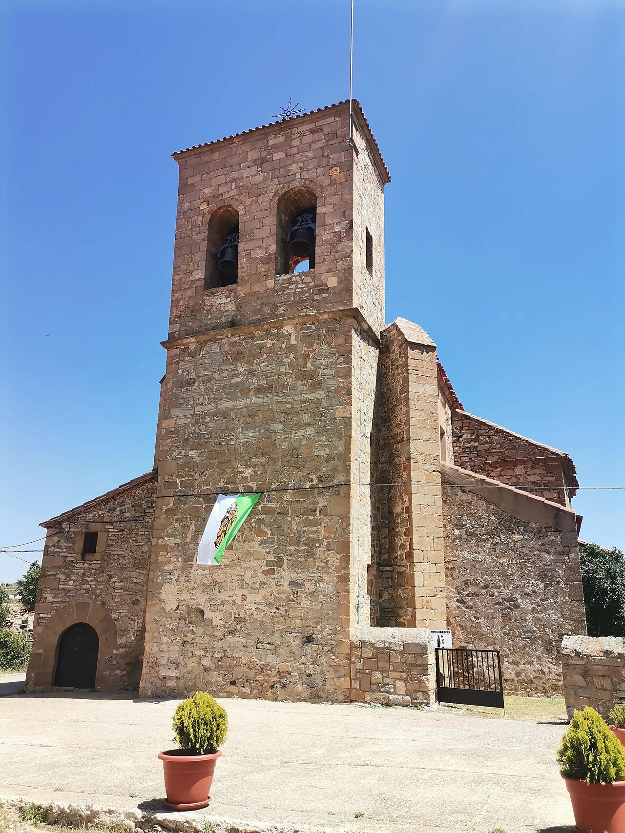 Valdelagua del Cerro, Iglesia de Santa María Magdalena