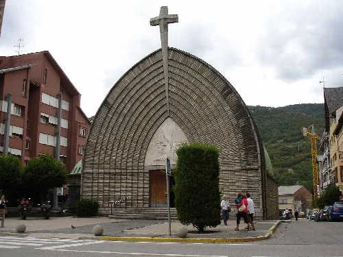 El Pont de Suert (Alta Ribagorça, Lleida, Catalunya)





This is a photo of a building listed in the Catalan heritage register as Bé Cultural d'Interès Local (BCIL) under the reference IPA-16086.