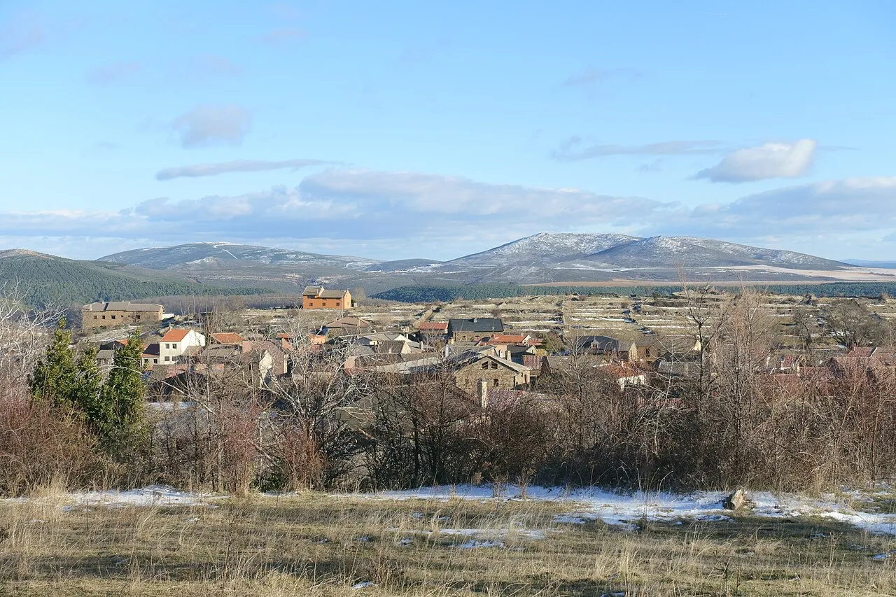 Vista general de Gascueña de Bornova (Guadalajara, España).