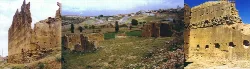 Restos de estructuras antiguas en Los Casares de Munera.