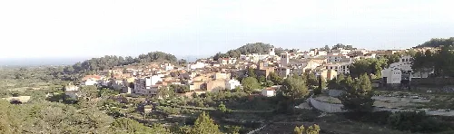 View of the Village of Riudecanyes from its reservoir