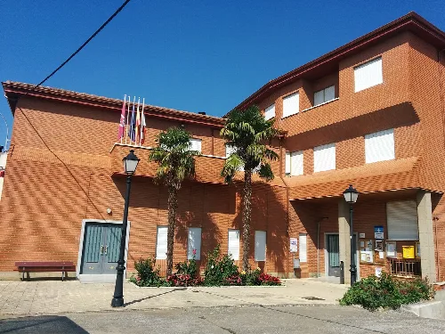 Casa consistorial de Valdefuentes del Páramo