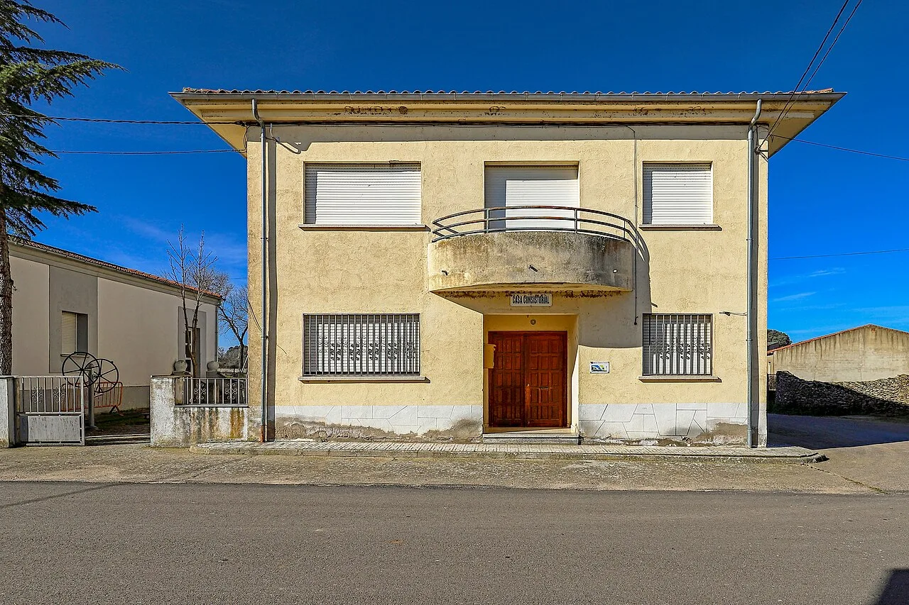 La Redonda es un municipio de la comarca de El Abandengo, provincia de Salamanca.
