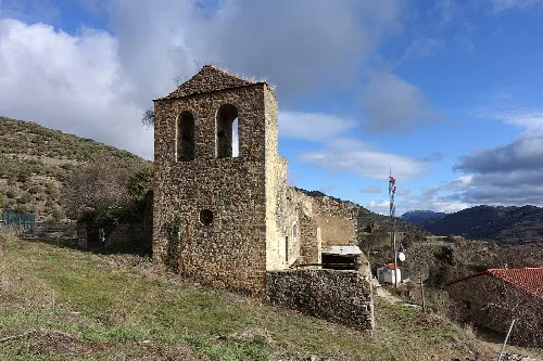 Iglesia de Nuestra Señora del Pilar, Zarzosa (La Rioja, España).