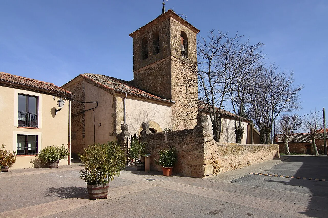 Iglesia de Santiago Apóstol, Brieva, torre