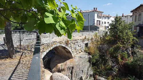 Garganta de Galín Gómez en Nava del Barco, Ávila, España