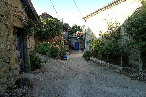 Lugar de Nigueiroa no concello de Verea.