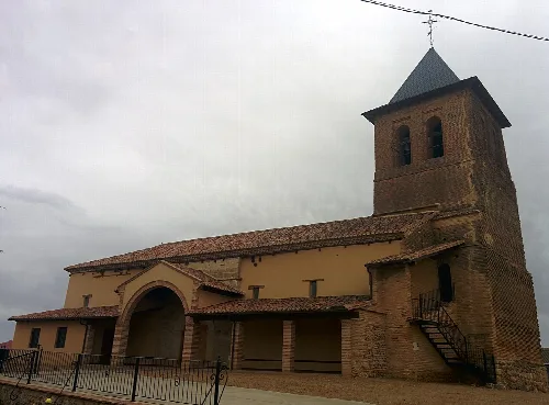 Iglesia de Santa Cristina, en Santa Cristina de Valmadrigal (León, España).