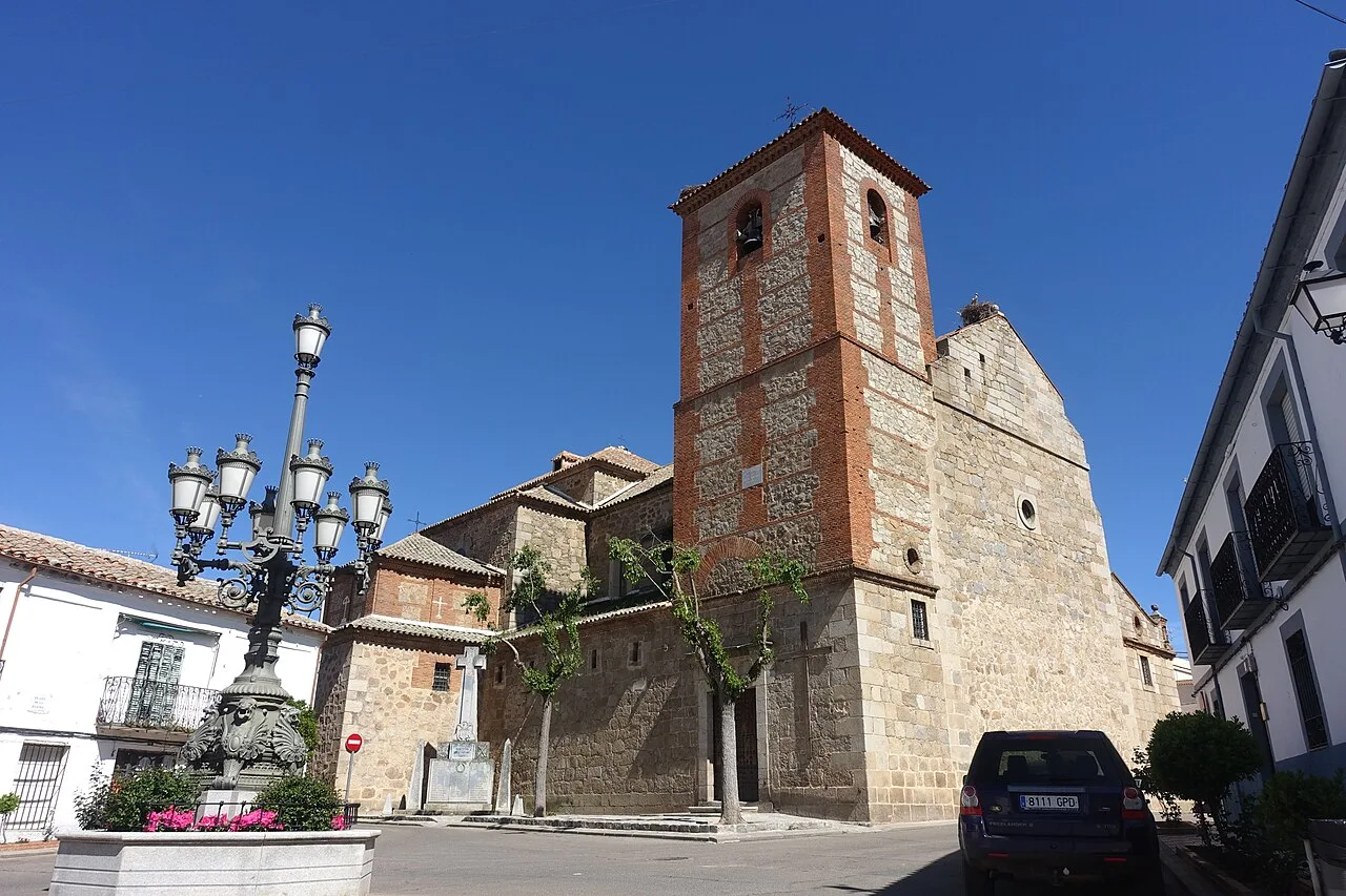 Kirche San Miguel Arcángel in Navahermosa, Toledo.