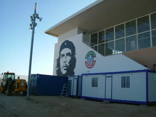 Che Guevara Wandbild im Sportzentrum von Marinaleda.