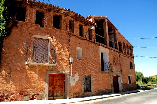 Casa Palacio de Huesa del Común.





This is a photo of a monument listed in the Spanish heritage register of Bienes de Interés Cultural under the reference RI-026125003.