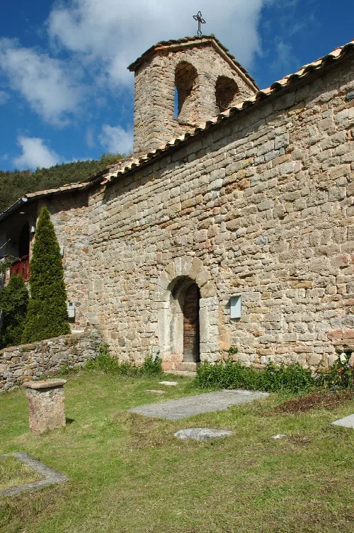 Església de Sant Romà de la Clusa, en el municipi berguedà del Castell de l'Areny





This is a photo of a building listed in the Catalan heritage register as Bé Cultural d'Interès Local (BCIL) under the reference IPA-3131.