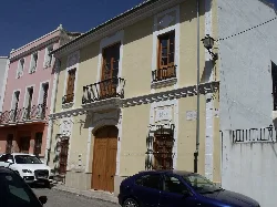 Facade of a house on Bernardo Juan Burriel street in Yátova.
