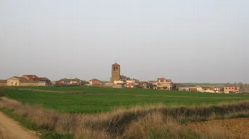 Vista de Villalcón (Palencia, España).