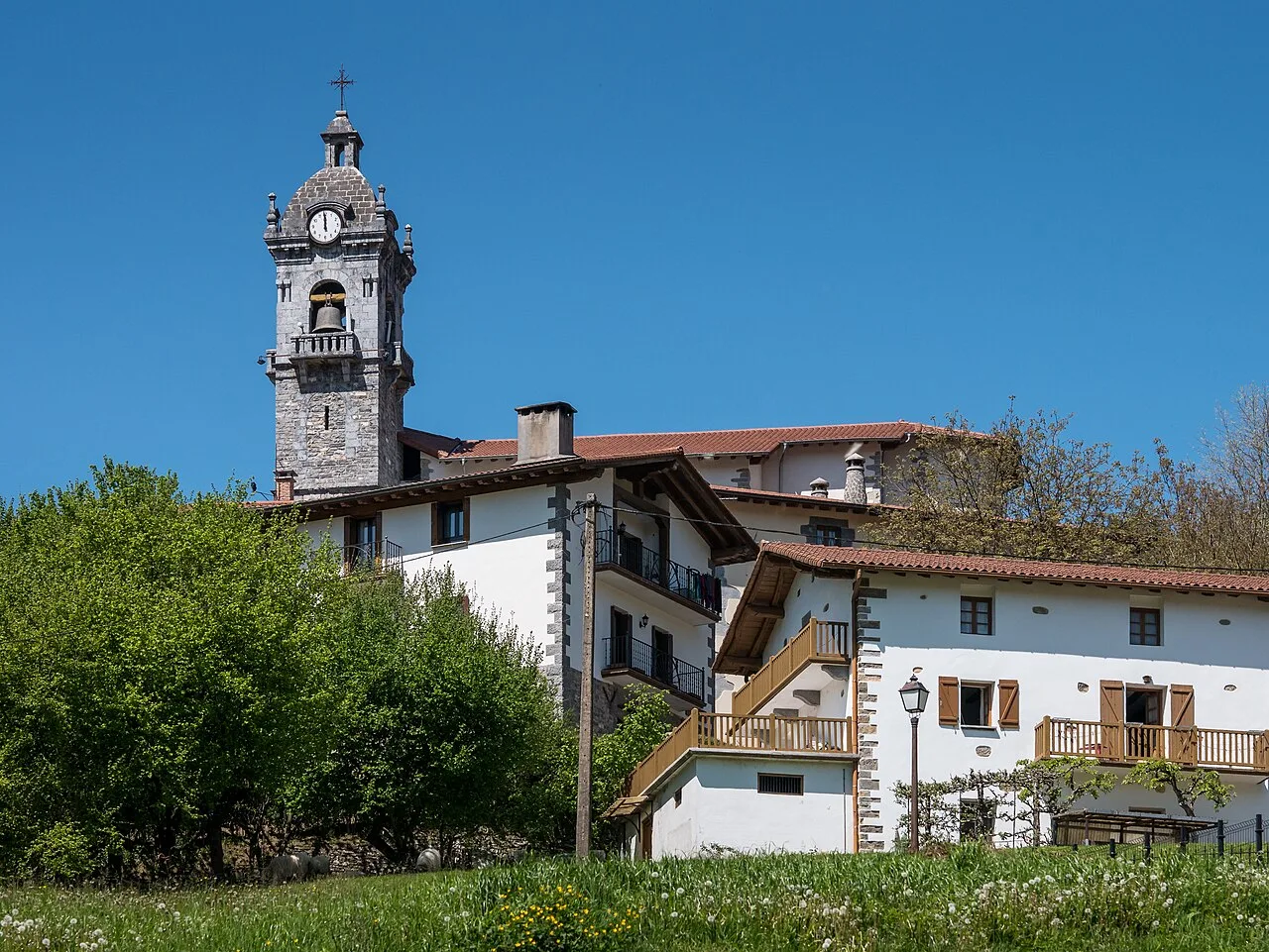 Church and houses of Areso, Navarre, Spain