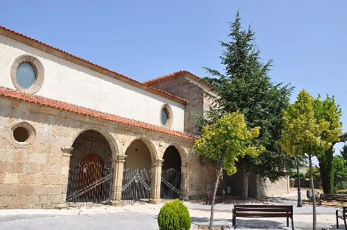 Atrio de la Iglesia de Gallegos de Solmirón Salamanca, España