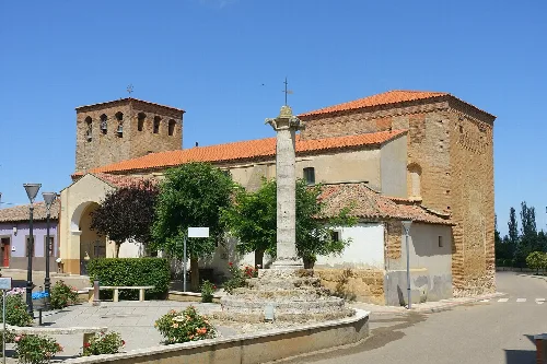 Iglesia de la Asunción de Nuestra Señora, Bolaños de Campos (Valladolid, España).