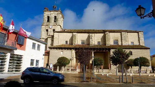 Iglesia de Santa Cruz de Grijota (Palencia, España).