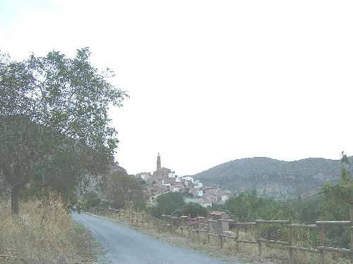 Lagunilla de Jubera. La Rioja. Spain/Bajando desde Villavieja