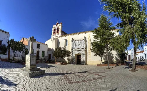 Iglesia parroquial de San Esteban en Puebla del Prior, Badajoz